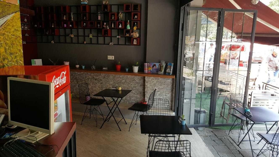 Public Area 3, Miller Hotel, Beyoğlu