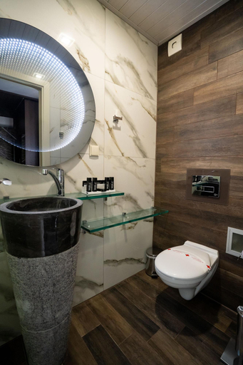 Bathroom 4, 7th Sense Boutique Guest House, Plovdiv