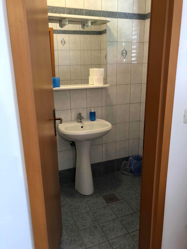 Bathroom 5, Vera Bed and Breakfast, Umag