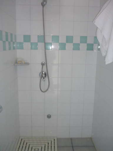 Bathroom 4, Hotel Solara, Lecce