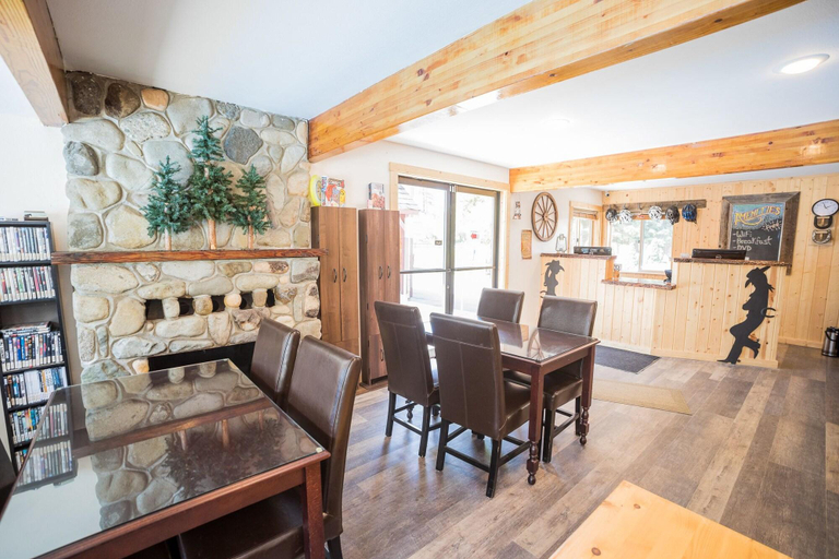 Public Area 3, AbbyCreek Inn, Okanogan