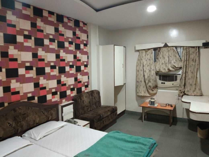 Bedroom 3, Hotel Shikha Palace, Bhopal