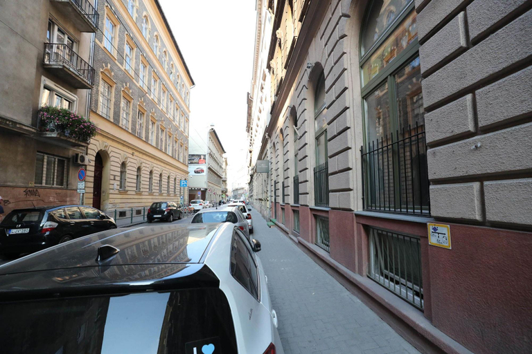 Exterior & Views 2, Dubai Hotel Budapest, Budapesti