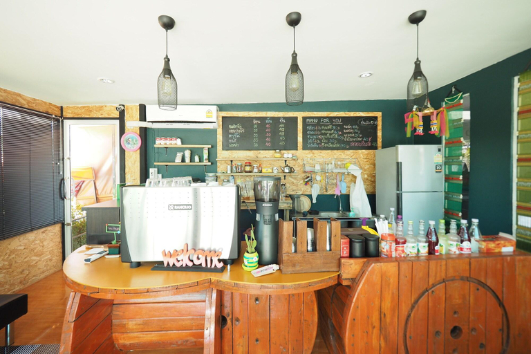 Food & Drinks, Nan For You Resort, K. Phu Pieng