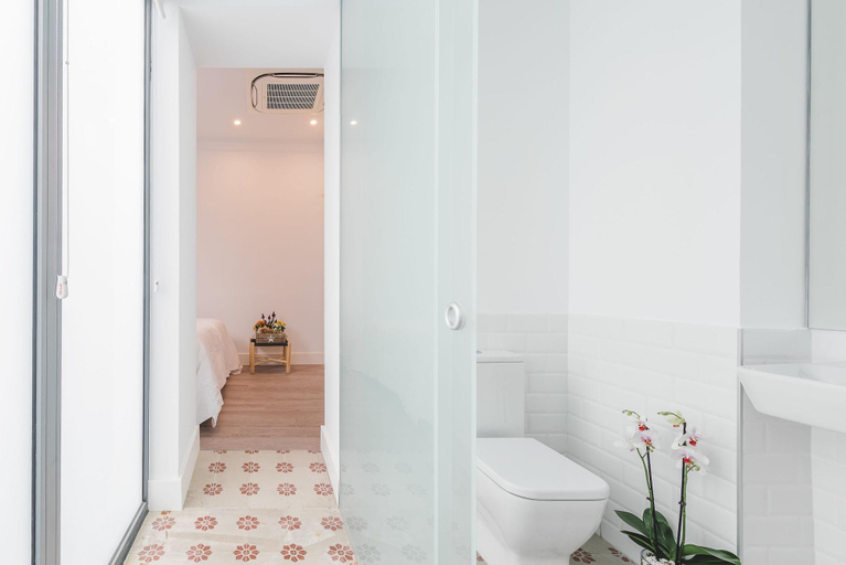 Bathroom 4, La Parada del Marqués, Sevilla