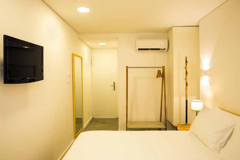 Public Area 3, BO - Álvares Cabral Guest House, Porto