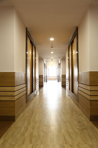 Public Area 3, Hotel Elysee Dehradun, Dehradun