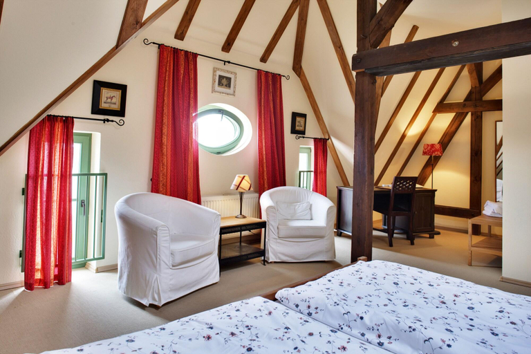 Bedroom 3, Zum Hauenden Schwein, Wittenberg