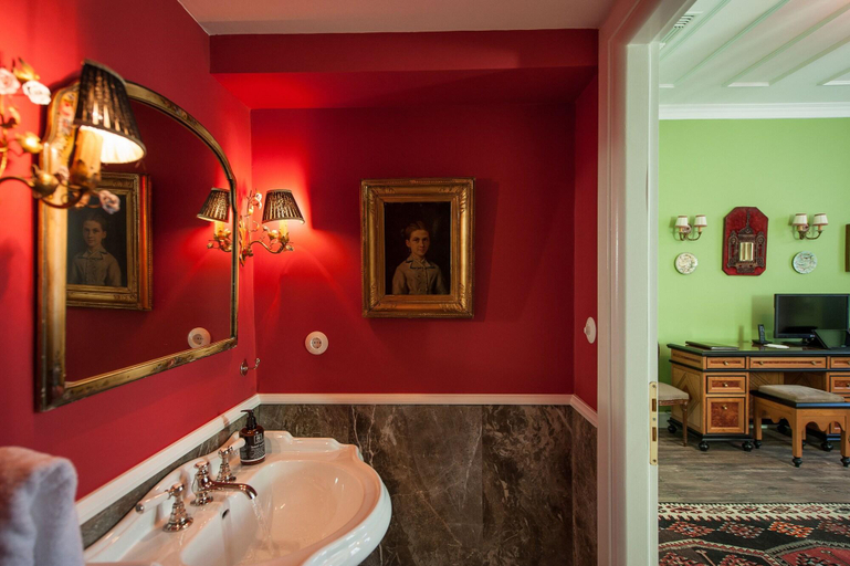 Bathroom 5, La Maison Ottomane, Crete