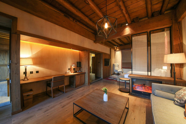 Public Area 3, Feifan Hotel, Dêqên Tibetan