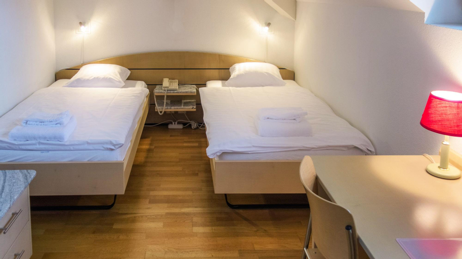Bedroom 3, Château de Bossey, Nyon
