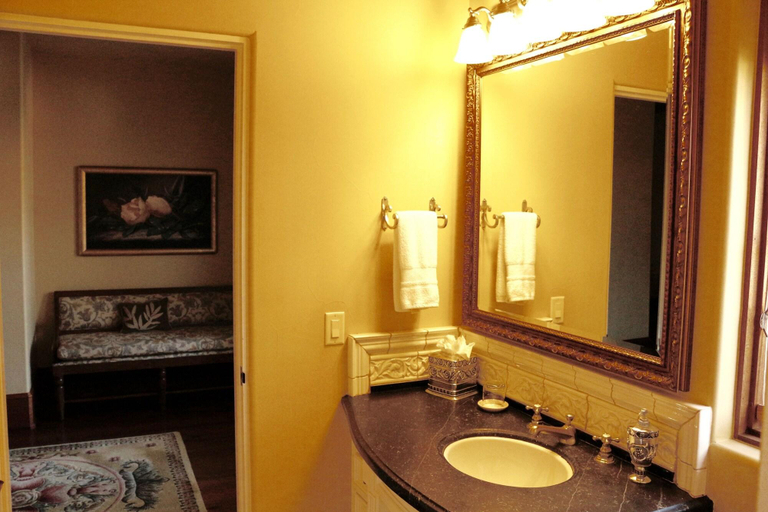 Bathroom 5, Calipaso Winery, San Luis Obispo