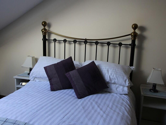 Bedroom 2, Jug and glass, Derbyshire