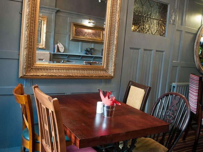 Others 4, Huckleberrys Bar and Grill, Lincolnshire