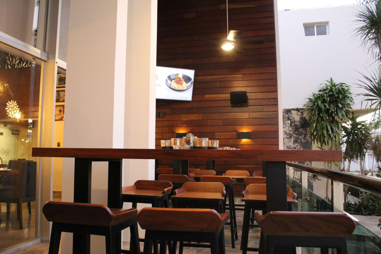 Public Area 2, Nonna Mia, Campeche
