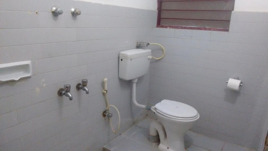 Bathroom, Snoozotel, Bangalore