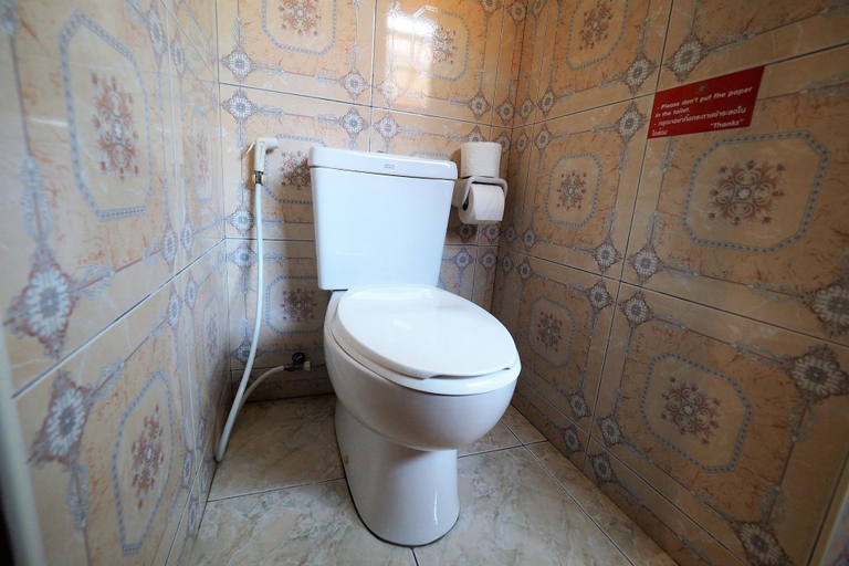 Bathroom 4, Stella Resort, K. Sam Roi Yot