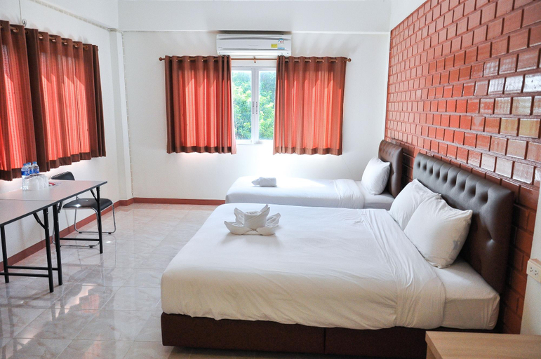 Others 4, Budsarakam Place Hotel, Muang Chanthaburi