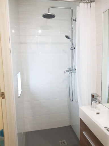 Bathroom 4, The Leaf House, San Juan