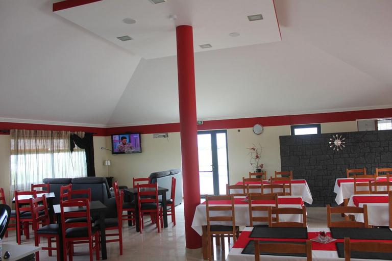 Food & Drinks 5, Moradia Familiar NovaVista T3, Madalena