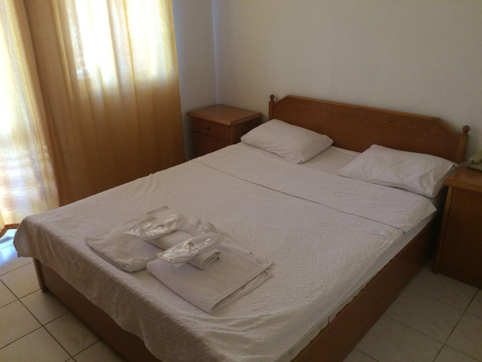 Bedroom 2, Helene Apart Hotel, Antalya