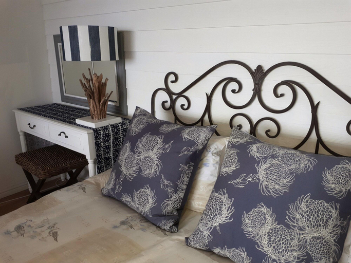 Public Area 4, Kleinzee Oceanfront Guesthouse, Overberg