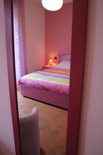 Bedroom 4, LA FOLAGA b&b, Varese