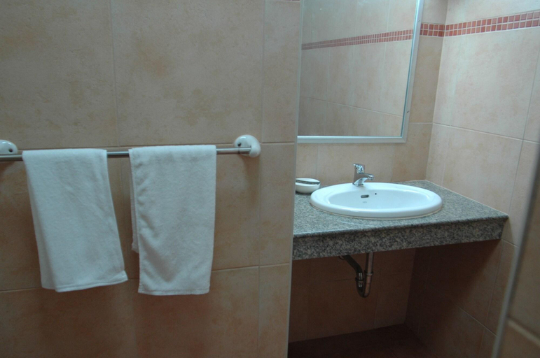 Bathroom 3, PMTK Residence, Chatuchak