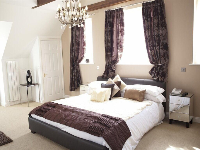 Bedroom 2, Leeford Place Hotel, East Sussex
