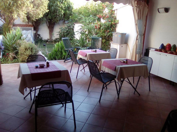 Others 5, Sigiuma B&B, Trapani