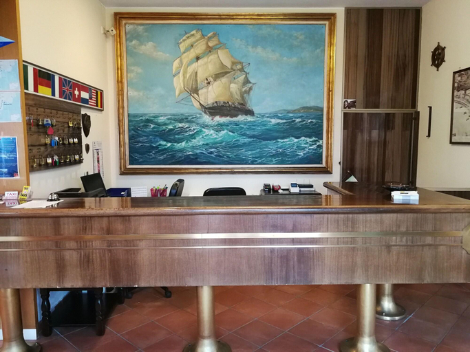 Public Area 2, Belmare, Livorno