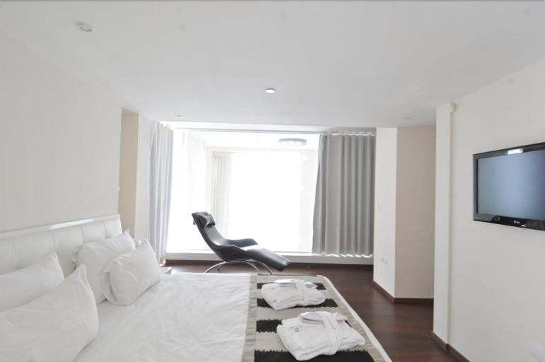 Bedroom 5, Island Luxurious Suites Hotel