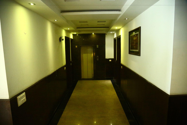 Public Area 3, Smart Inn-1, Gurgaon