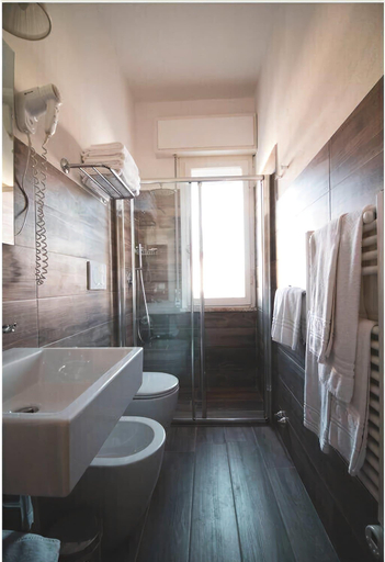 Bathroom, Hotel Maarea, Ravenna
