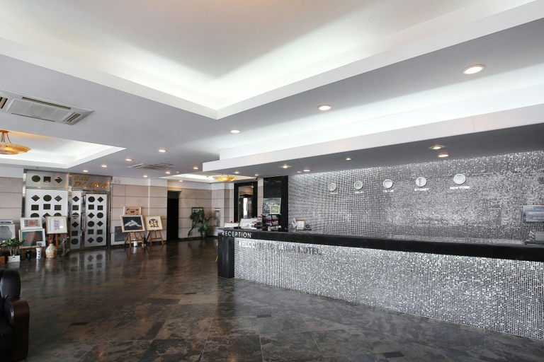Public Area 2, Geoje Oasis Hotel, Geoje
