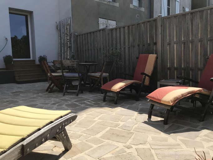 Public Area, Le numero 100, Meurthe-et-Moselle