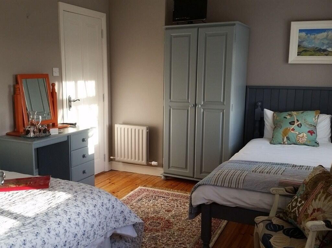 Bedroom 2, An Riasc