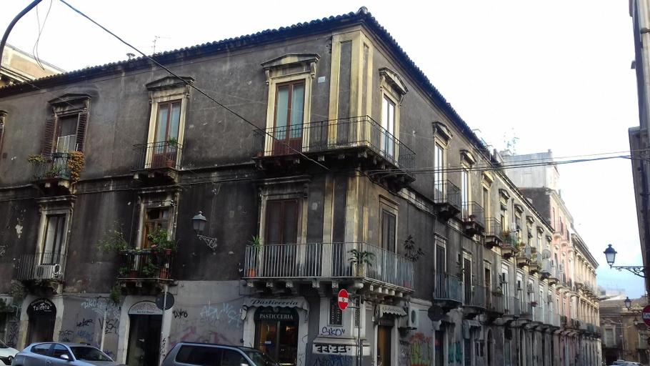 Exterior & Views 2, Bed, Book & Breakfast Landolina, Catania