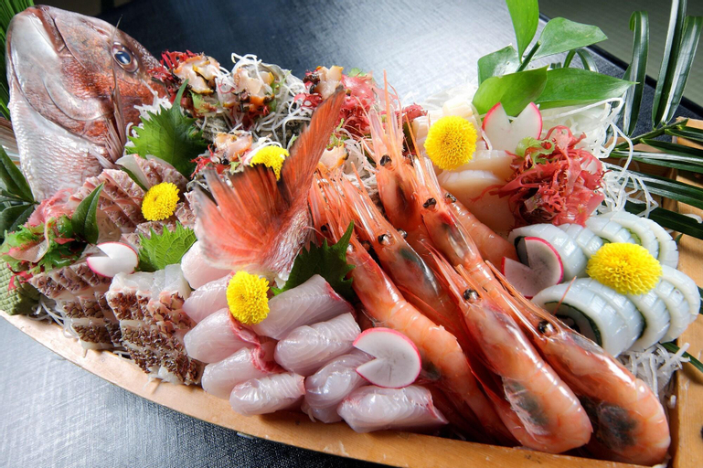 Food & Drinks 11