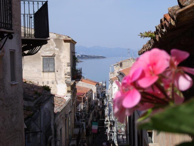 Exterior & Views 2, Bed and Breakfast L&P, Palermo