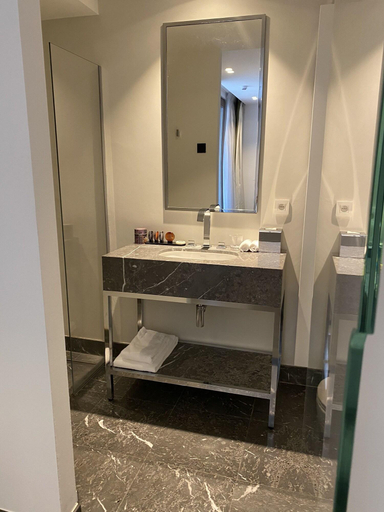 Bathroom, Hotel The Fourth - Tafelrond, Vlaams Brabant