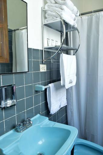 Bathroom 4, Las Mercedes Hostal Residencial, Arequipa