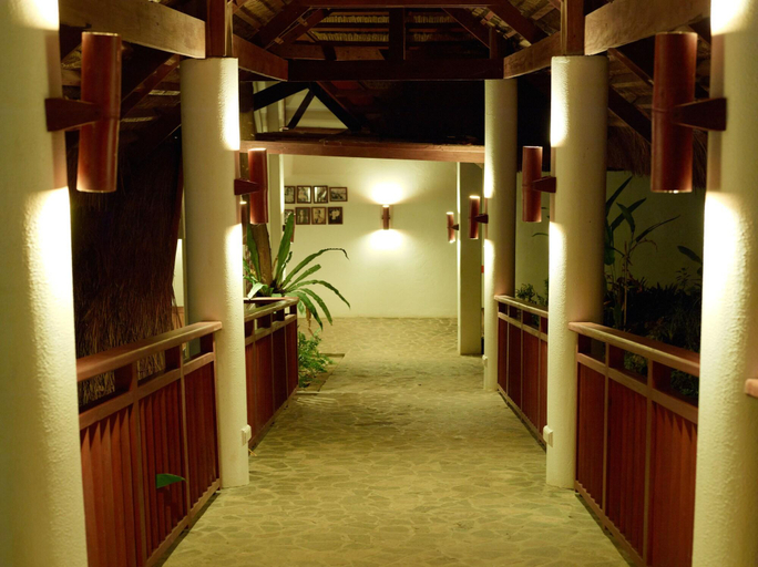 Public Area 5, Amun Ini Beach Resort & Spa, Anda