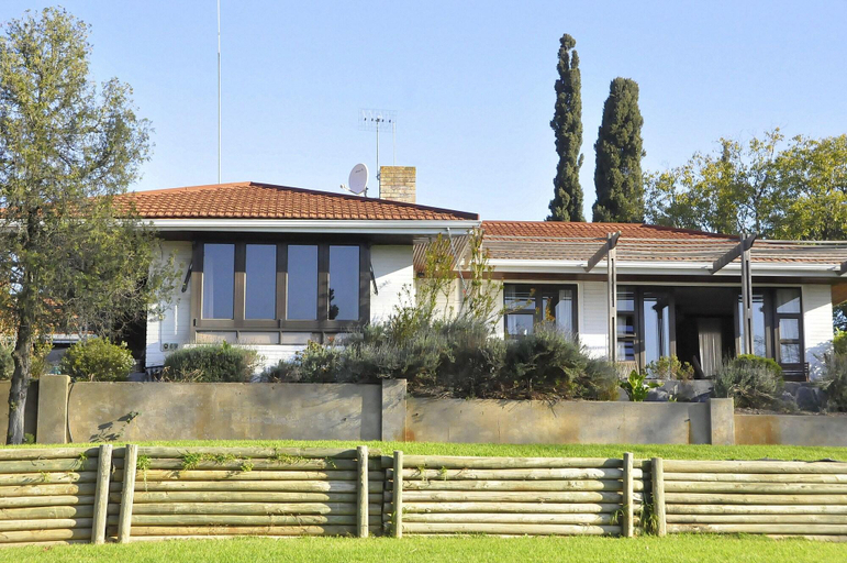 Exterior & Views 2, Slaley Country House, Cape Winelands