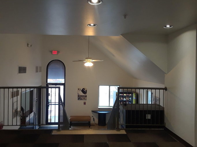 Public Area 2, Host Inn And Suites, Saint Louis