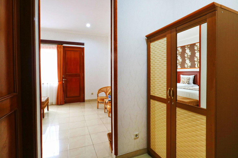 Bedroom 5, Hotel Villa Venetys by ZUZU, Bandung
