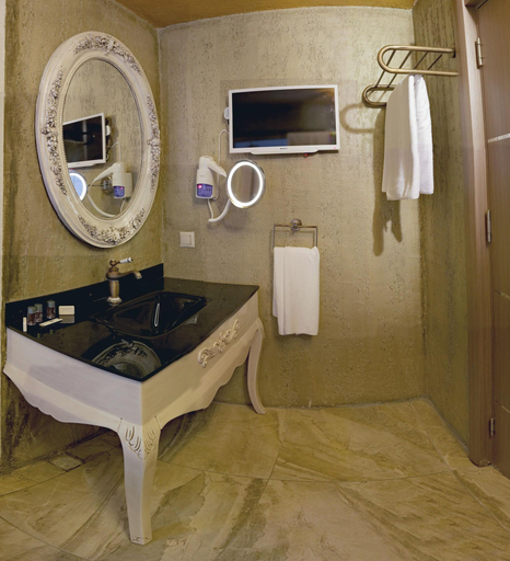 Bathroom 4, Patron Hotel, Antalya