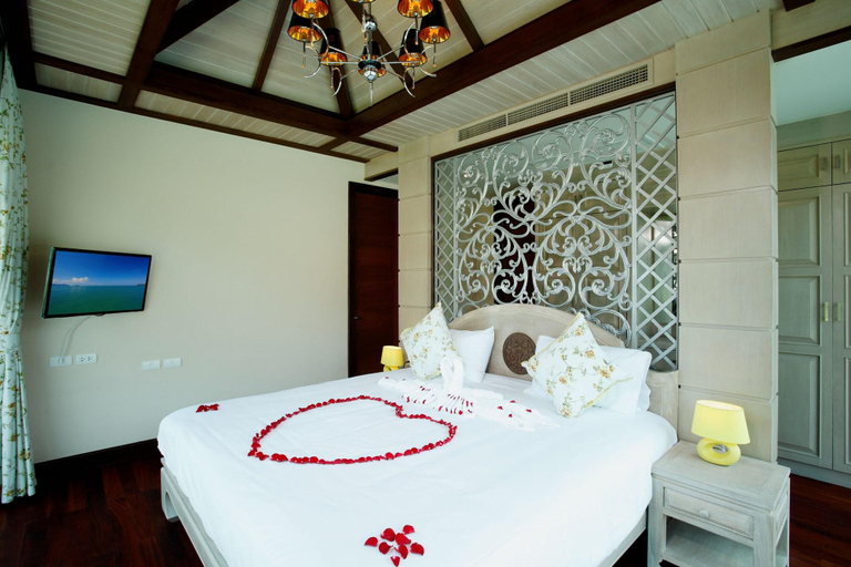 Bedroom 4, Ataman Luxury Villas, Takua Pa