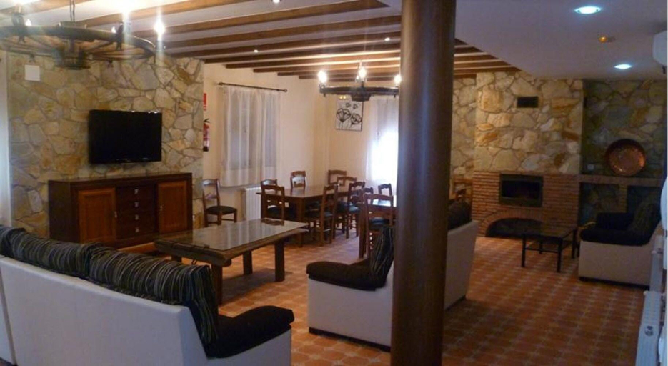 Public Area 3, Aguas del Venero, Cáceres