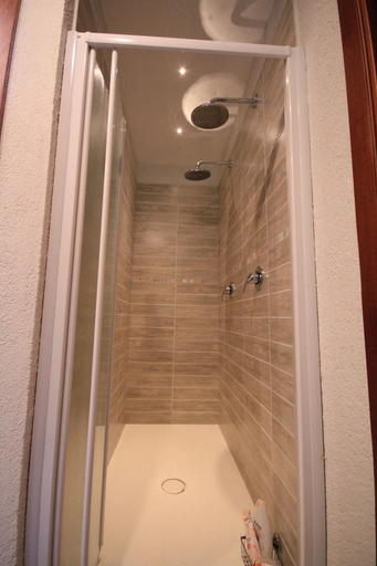Bathroom 4, Maison Laurent, Aosta